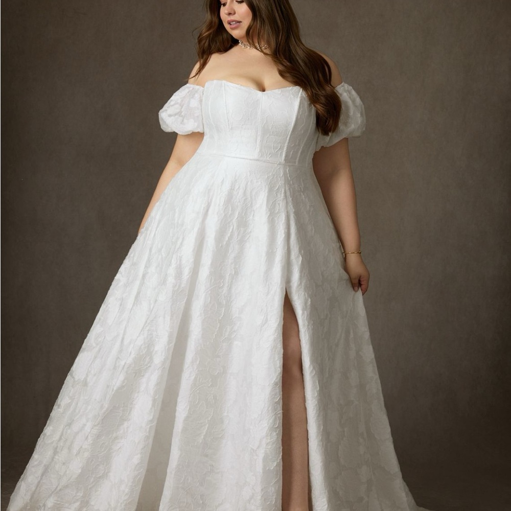 Azaezie Gladiola wedding Off-Shoulder White Lace A-Line Dress with Puff Sleeves